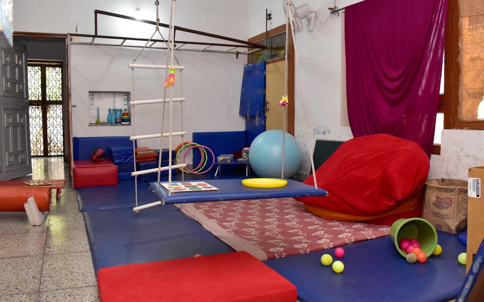 The reception and waiting area at ArambH